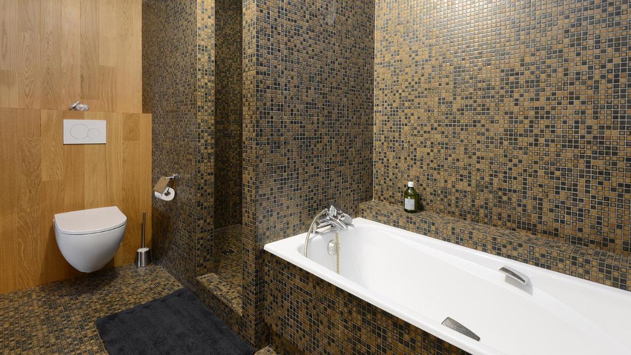 Villa Colmar Centre Avec Spa Et Double Parking מראה חיצוני תמונה
